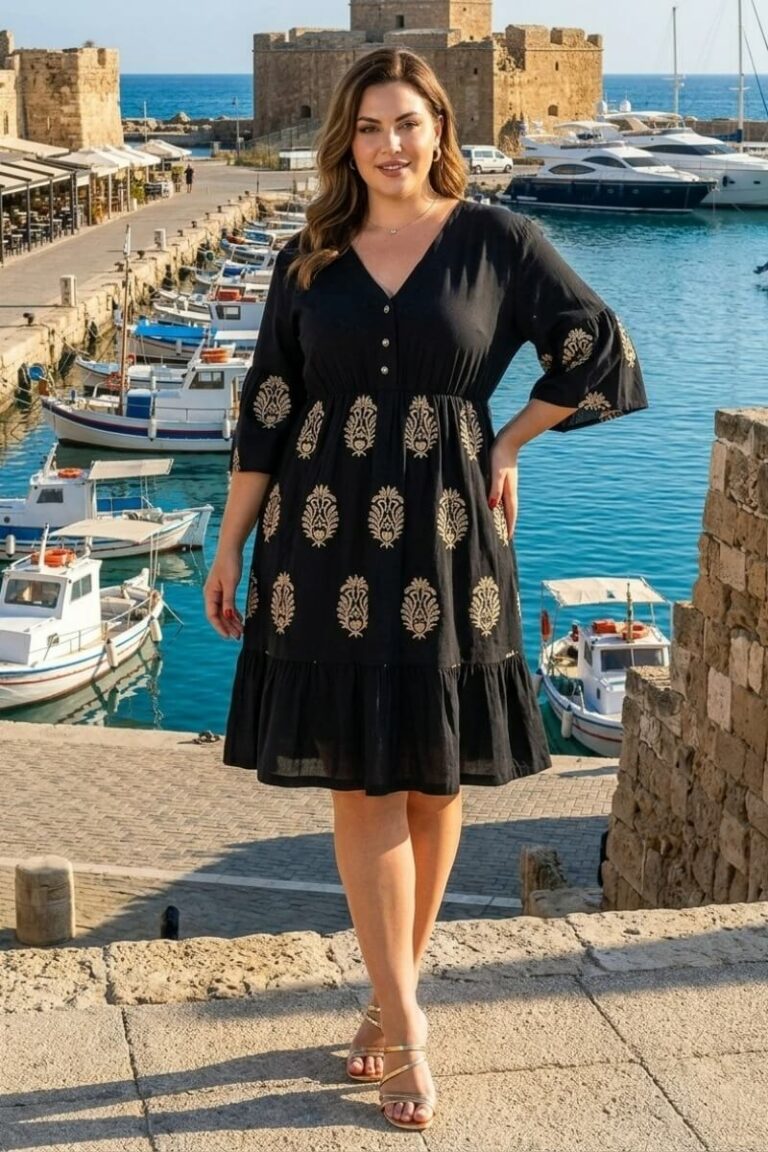 Φόρεμα embroidery Με Επένδυση